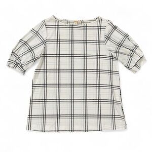 White and black short sleeve plaid checkered top Size L